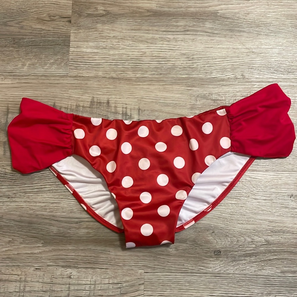 💗 NWOT Nicolita Swim Bottoms
